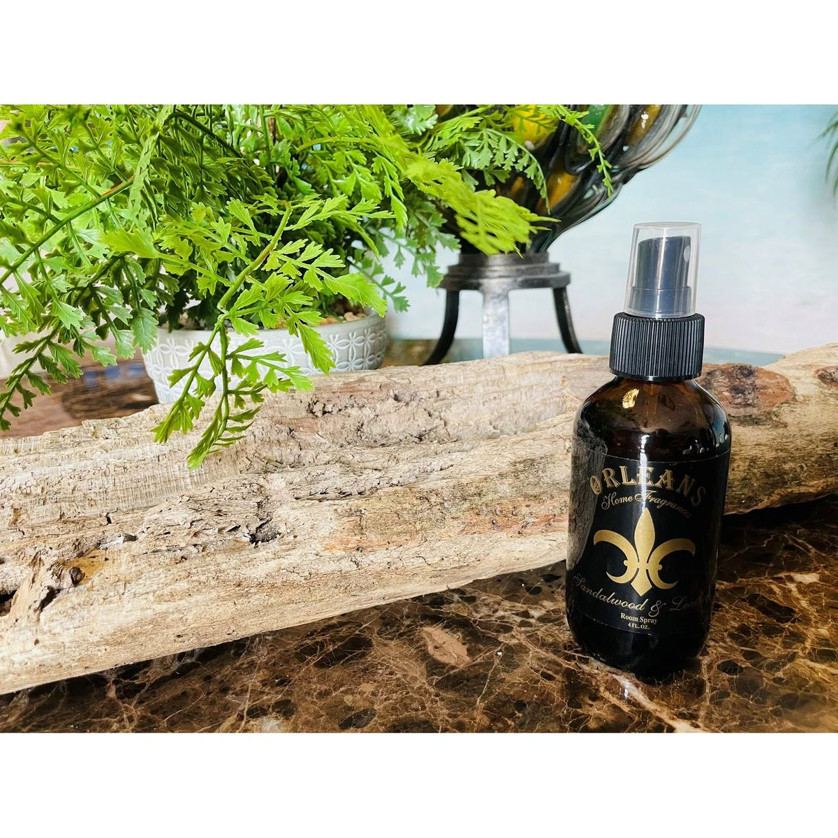 Sandalwood & Leather Room Spray P3703